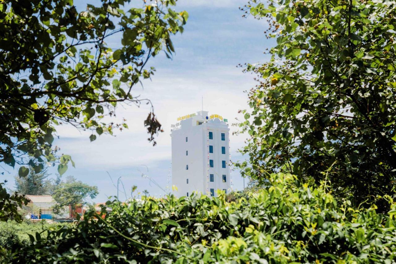 Chau Ngoc Vien Hotel - Bien My Khe - Quảng Ngãi Exteriör bild